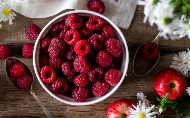 Delicious and Healthy Snacks you can prepare in less than 5 minutes